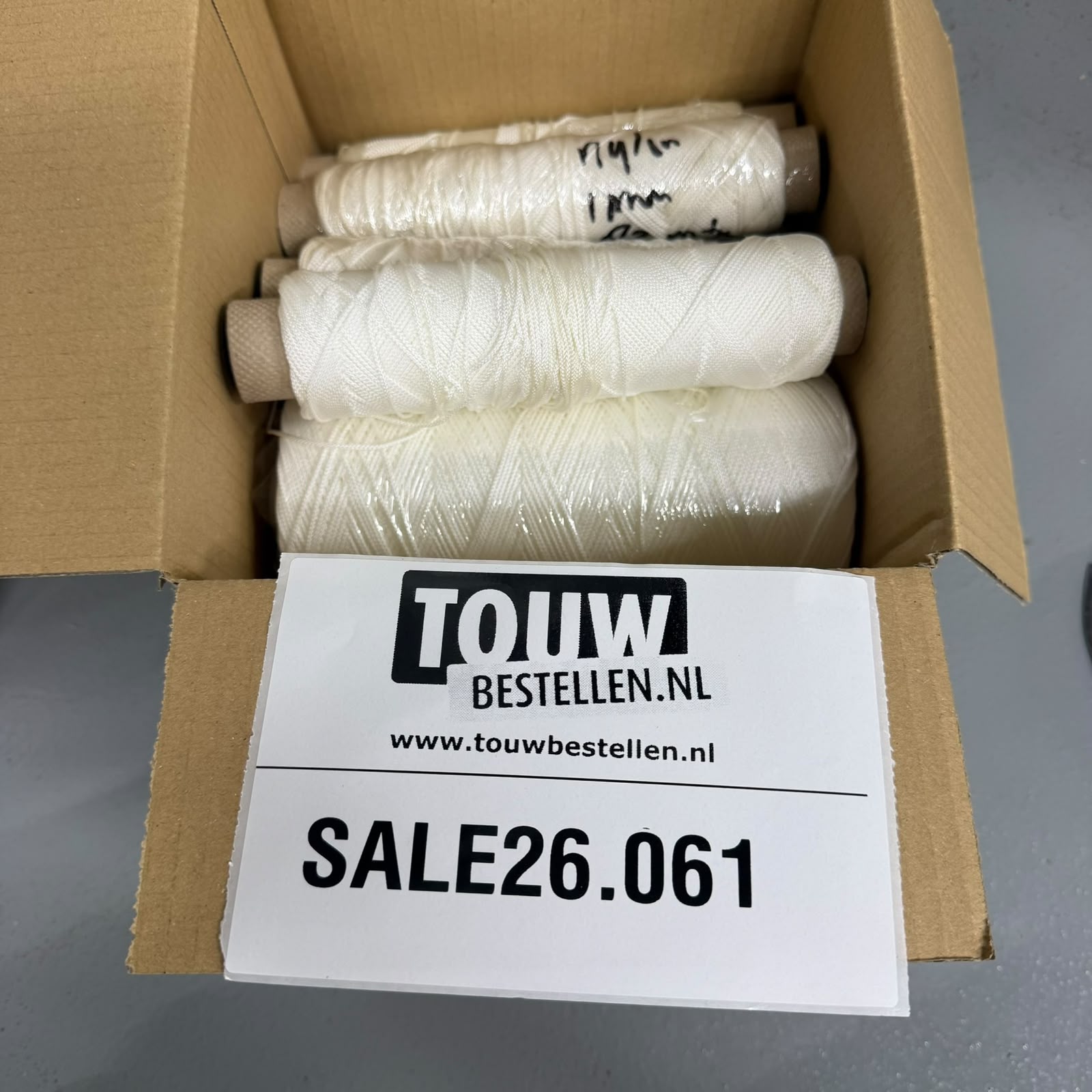 SALE-26.061 Nylon 2mm